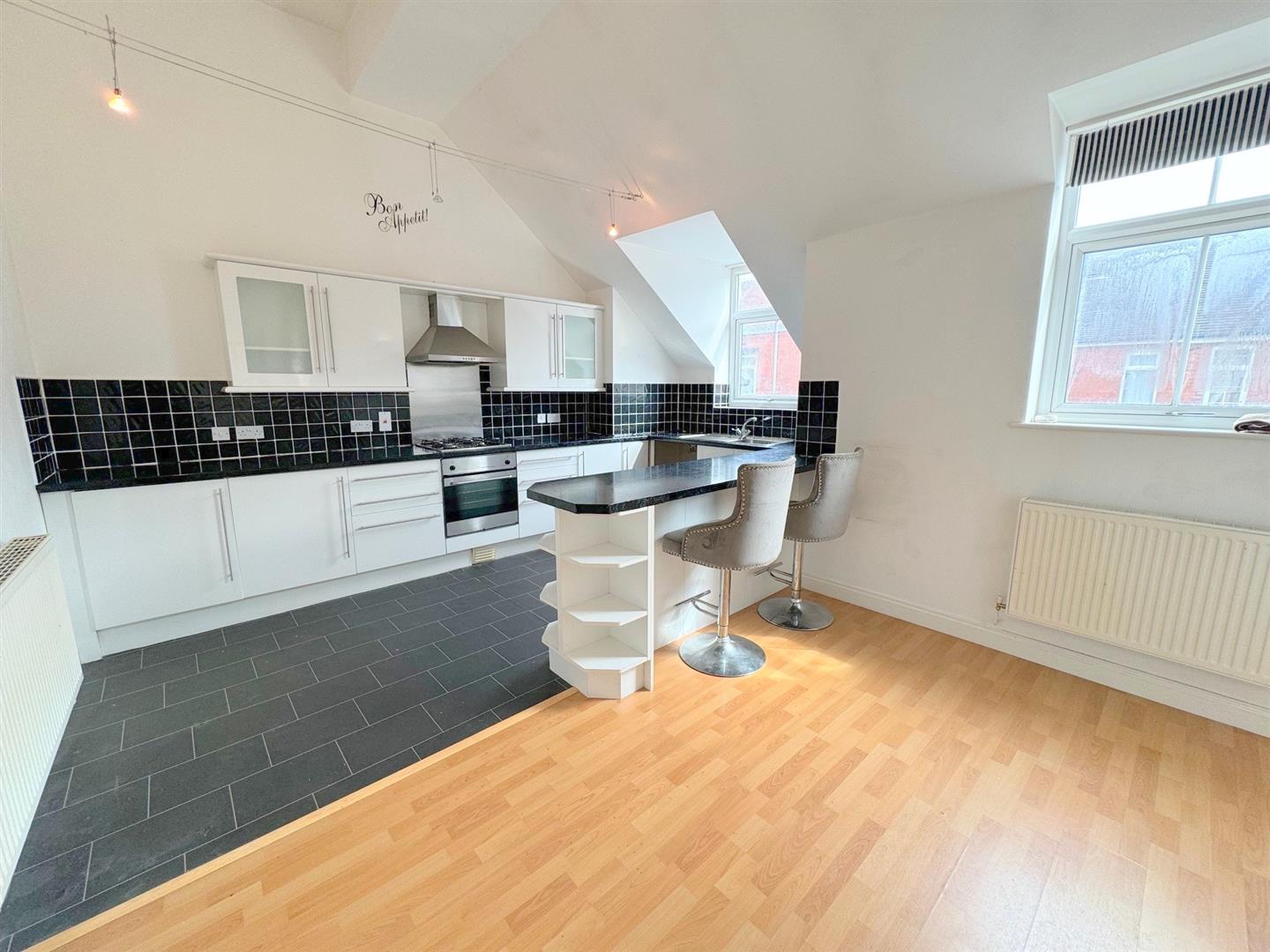 Barngate Street, Leek Bury & Hilton